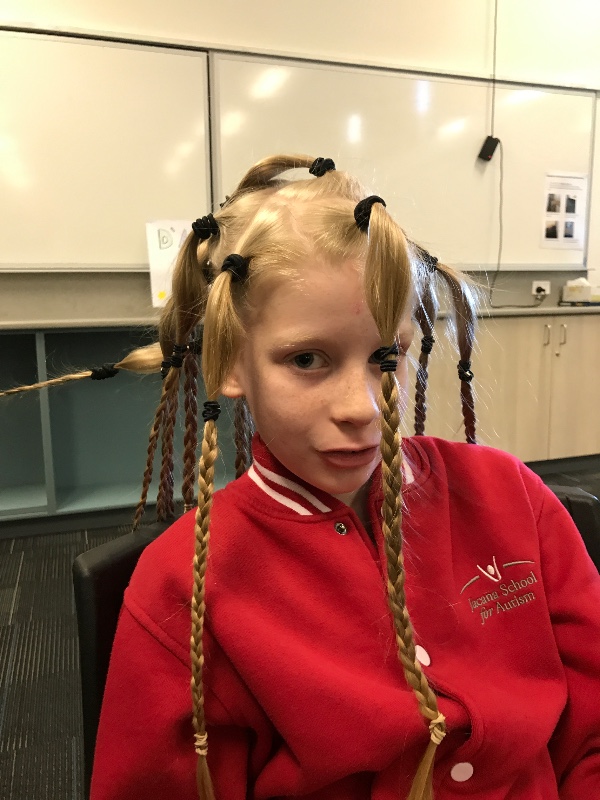 Fundraiser by Nic Owen Cut my hair for Autism