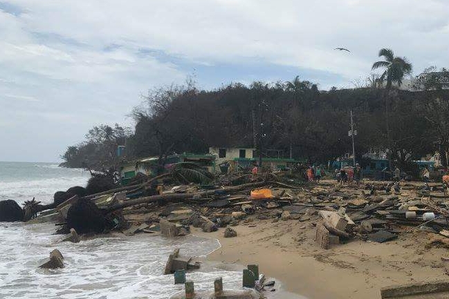 crash boat despues de maria hurricane maria crash boat beach pictures to pin on crash boat despues de maria hurricane maria crash boat beach pictures to pin on